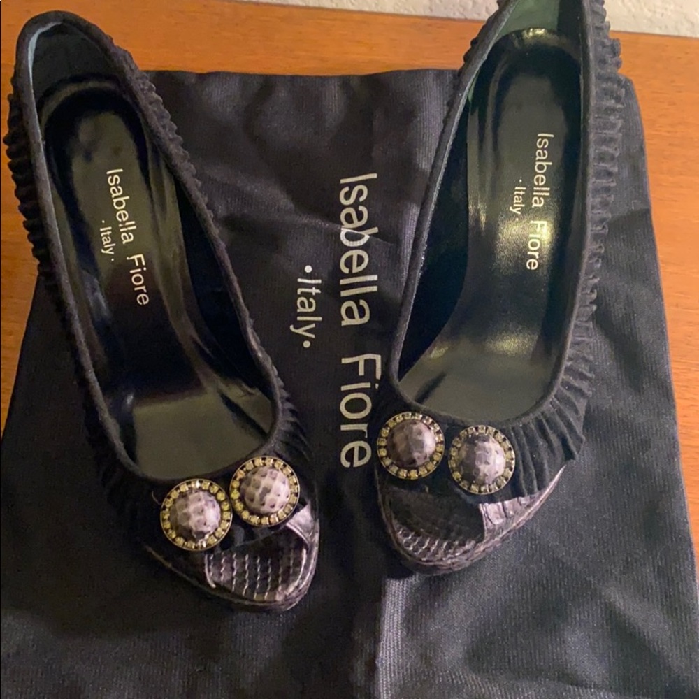 Isabella Fiore Black Heels
